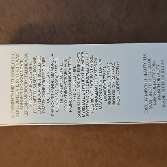 NIB!! Mischo Beauty Contour Stick Color: Medium - Picture 4 of 5